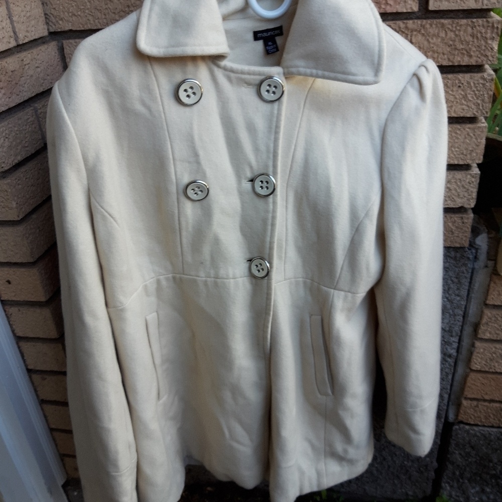 Maurice's coat